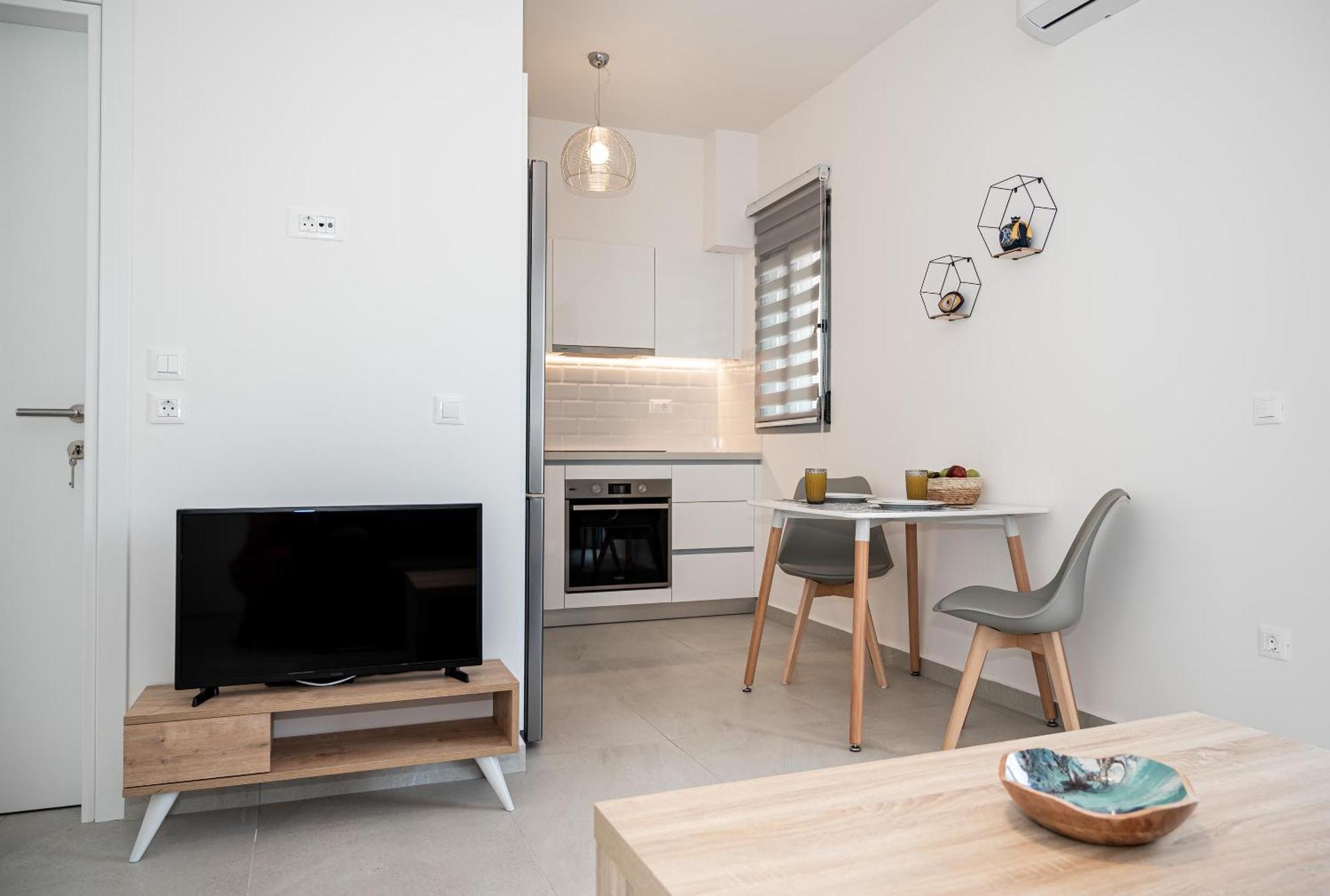 Anesis Town Apartments Rhodes City Eksteriør billede